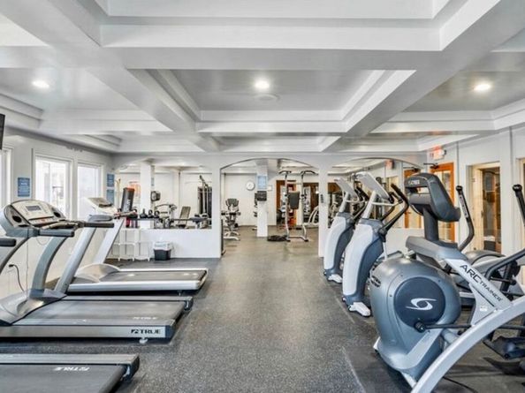 6435 Green Valley Circle 214, Culver City CA 90230