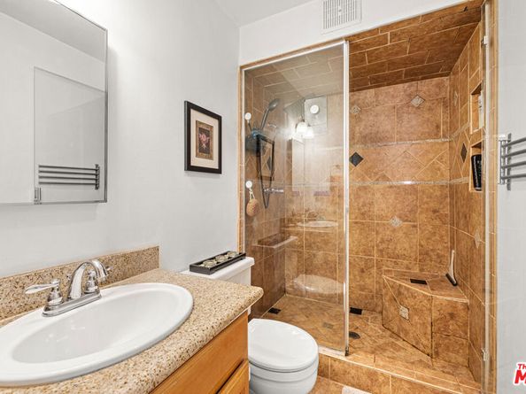 6435 Green Valley Circle 214, Culver City CA 90230