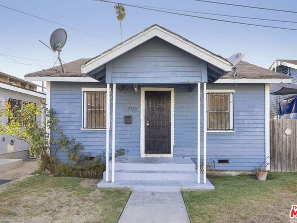 2516 E Anaheim Street, Long Beach CA 90804