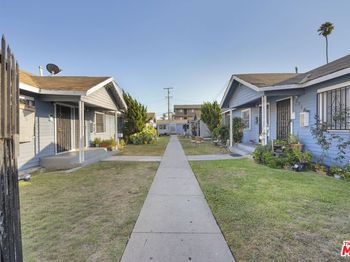2516 E Anaheim Street