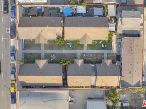 2516 E Anaheim Street, Long Beach CA 90804