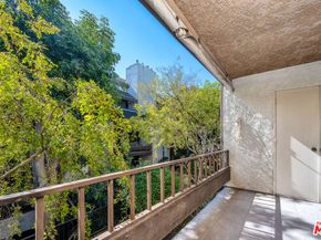 8675 Falmouth Avenue 223, Playa Del Rey CA 90293