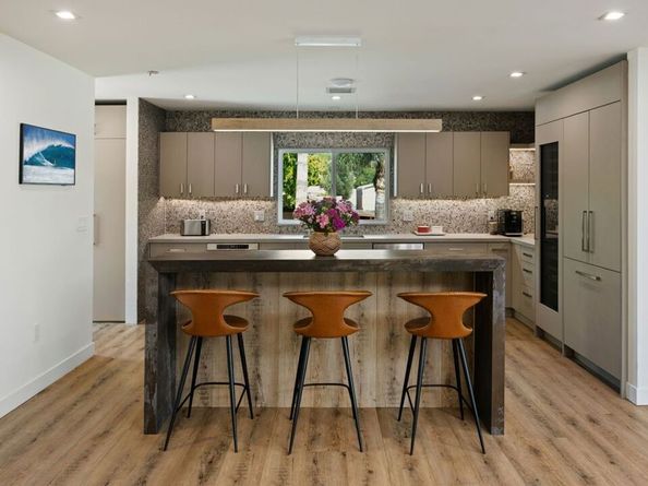 10555 Art Street, Shadow Hills CA 91040