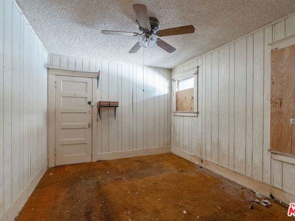 647 Laveta Terrace, Los Angeles CA 90026