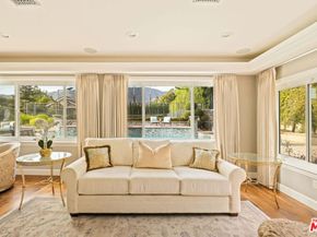 1047 Pomello Drive, Claremont CA 91711