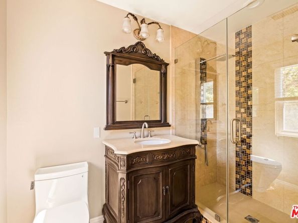 1047 Pomello Drive, Claremont CA 91711