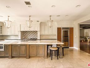 1047 Pomello Drive, Claremont CA 91711