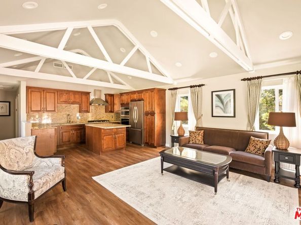 1047 Pomello Drive, Claremont CA 91711