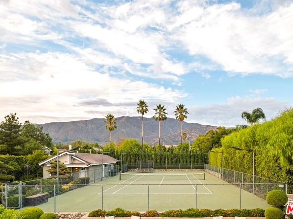 1047 Pomello Drive, Claremont CA 91711