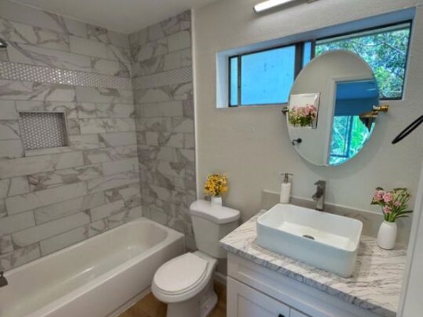 756 N Inglewood Avenue 23, Inglewood CA 90302