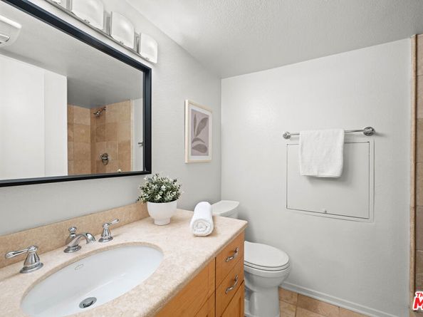 17085 Palisades Circle, Pacific Palisades CA 90272