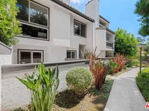 17085 Palisades Circle, Pacific Palisades CA 90272