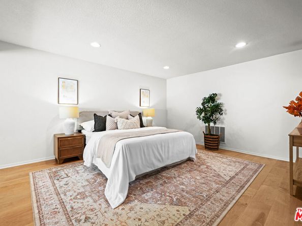 17085 Palisades Circle, Pacific Palisades CA 90272