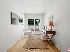 17085 Palisades Circle, Pacific Palisades CA 90272
