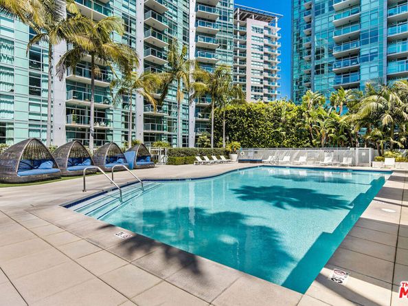 13700 Marina Pointe Drive PH 1903, Marina Del Rey CA 90292