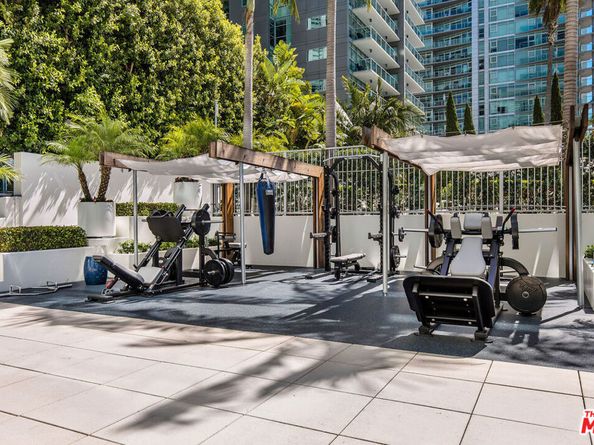 13700 Marina Pointe Drive PH 1903, Marina Del Rey CA 90292