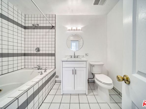 1231 17th Street, Santa Monica CA 90404