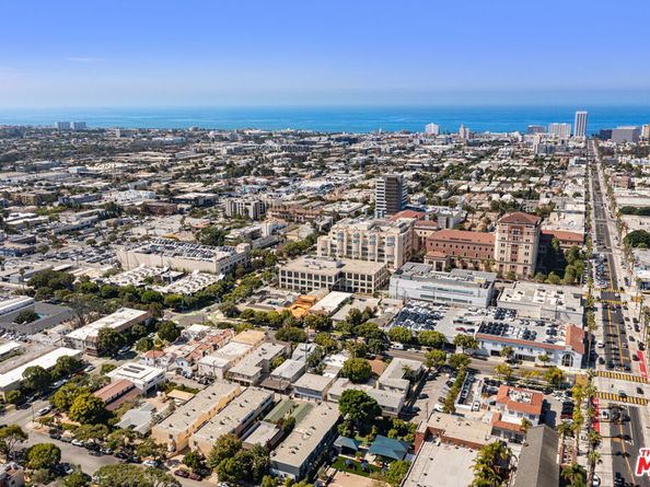 1231 17th Street, Santa Monica CA 90404