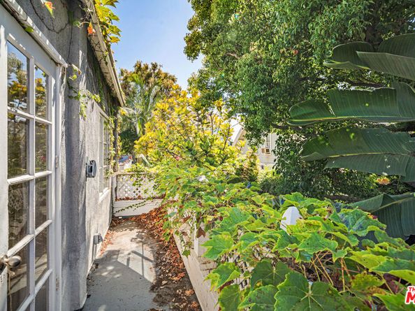 1231 17th Street, Santa Monica CA 90404