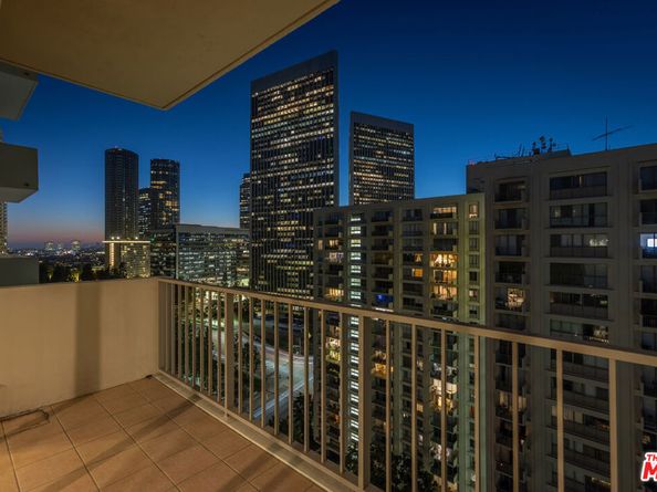 2170 Century Parkway 1902, Los Angeles CA 90067