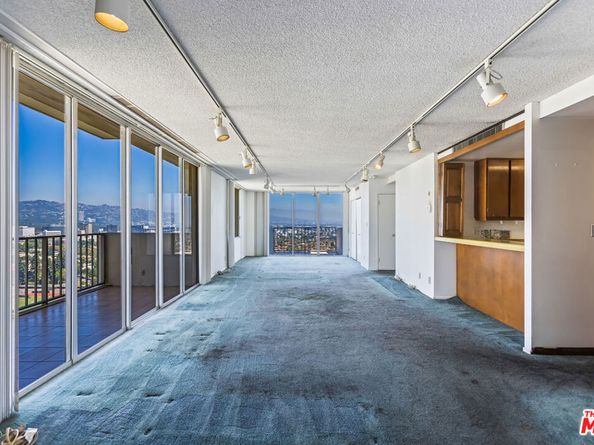 2170 Century Parkway 1902, Los Angeles CA 90067