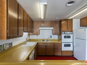 2170 Century Parkway 1902, Los Angeles CA 90067