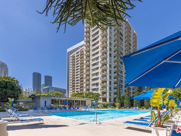 2170 Century Parkway 1902, Los Angeles CA 90067