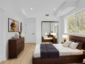10828 Hesby Street, North Hollywood CA 91601