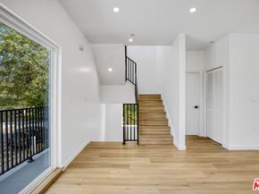 10828 Hesby Street, North Hollywood CA 91601