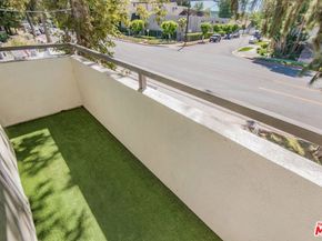 4702 Fulton Avenue 107, Sherman Oaks CA 91423