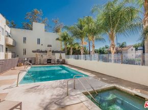 4702 Fulton Avenue 107, Sherman Oaks CA 91423