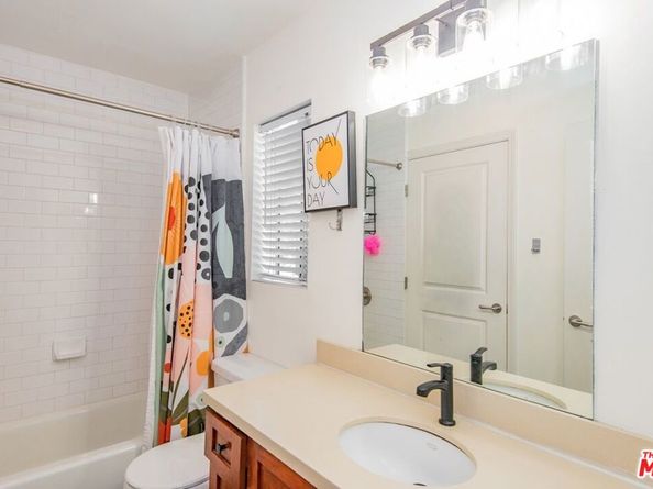 4702 Fulton Avenue 107, Sherman Oaks CA 91423