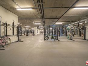 889 Francisco Street 2610, Los Angeles CA 90017