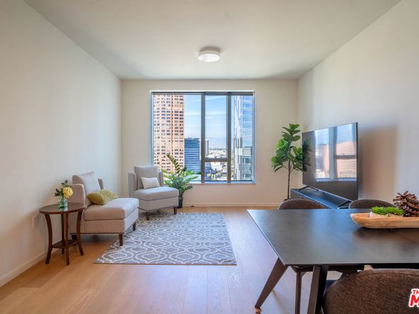 889 Francisco Street 2610, Los Angeles CA 90017