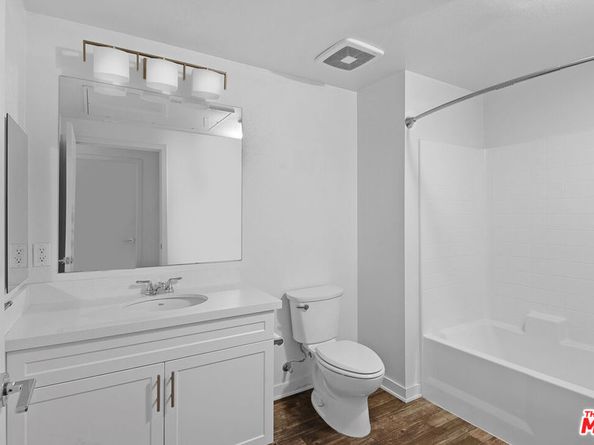 12655 Bluff Creek Drive 129, Playa Vista CA 90094