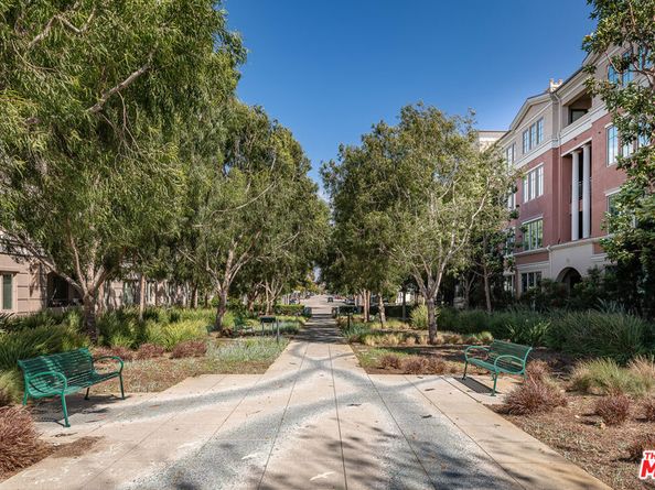 12655 Bluff Creek Drive 129, Playa Vista CA 90094