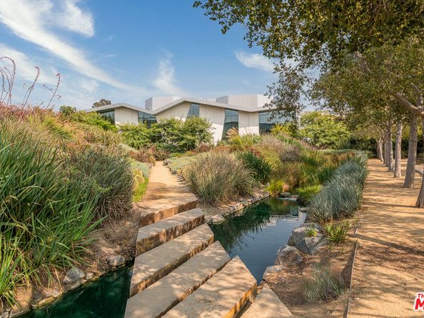 12655 Bluff Creek Drive 129, Playa Vista CA 90094