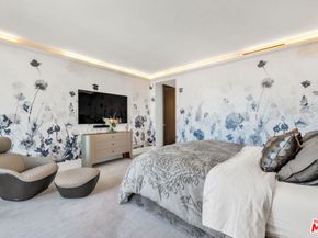 1100 Alta Loma Road 1404, West Hollywood CA 90069