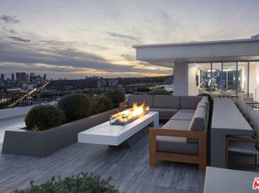 1100 Alta Loma Road 1404, West Hollywood CA 90069