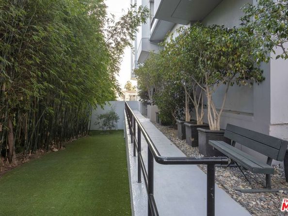 1100 Alta Loma Road 1404, West Hollywood CA 90069