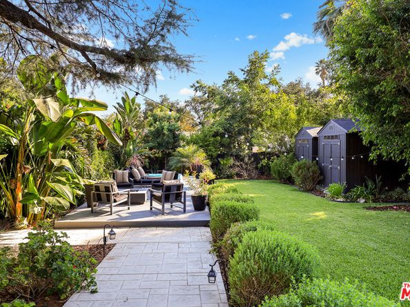 2212 E Crary Street, Pasadena CA 91104