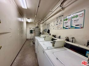 7141 Coldwater Canyon Avenue 5, North Hollywood CA 91605