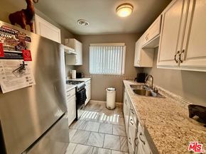 7141 Coldwater Canyon Avenue 5, North Hollywood CA 91605