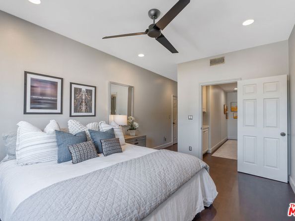 640 N Sweetzer Avenue 10, Los Angeles CA 90048