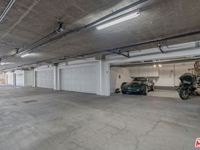 640 N Sweetzer Avenue 10, Los Angeles CA 90048
