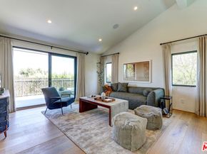 8674 Edwin Drive, Los Angeles CA 90046