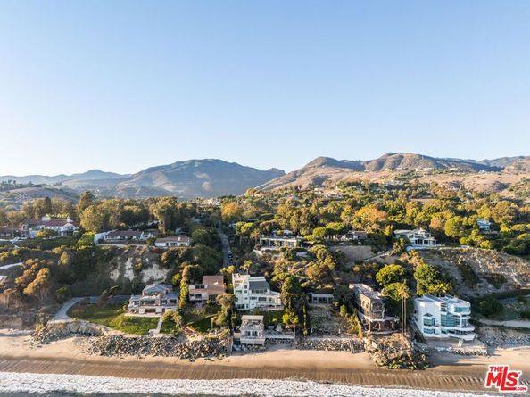 28026 Sea Lane Drive, Malibu CA 90265