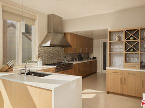 28026 Sea Lane Drive, Malibu CA 90265