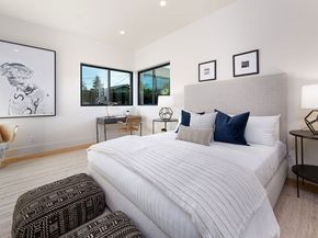 3985 Mclaughlin Avenue, Los Angeles CA 90066