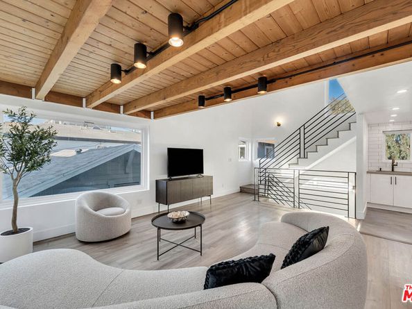 24 20th Avenue, Venice CA 90291